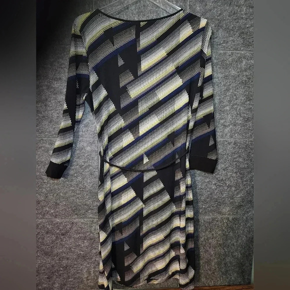 Liz Claiborne Dress Geometric Multicolor Pattern String Waist 3/4 Sleeve Size M - Picture 5 of 7